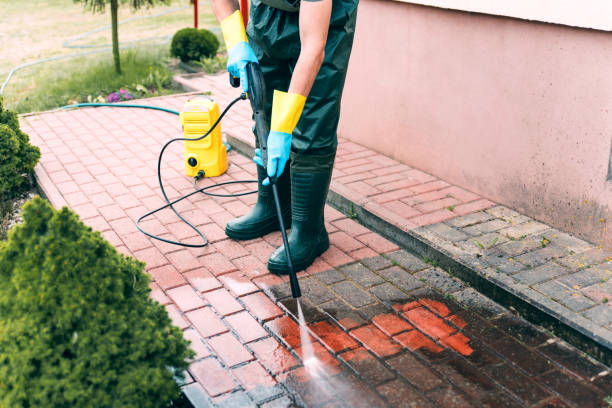 Best Driveway Pressure Washing  in England, AR